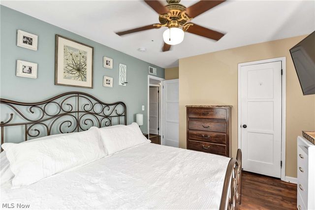 5627 Burns Road, North Olmsted, OH 44070