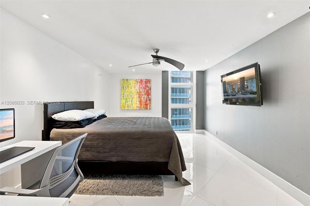 1360 S Ocean Boulevard 2305, Pompano Beach, FL 33062