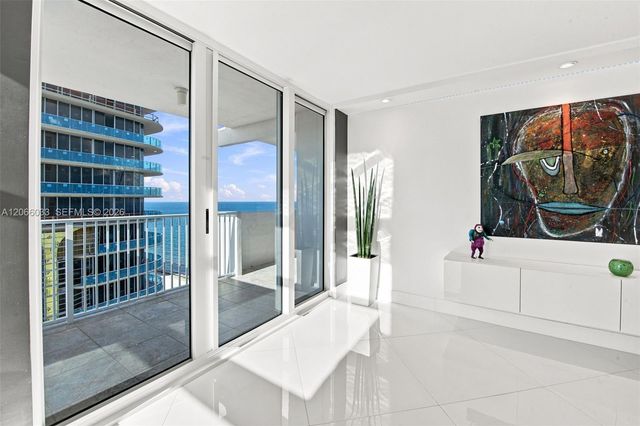 1360 S Ocean Boulevard 2305, Pompano Beach, FL 33062