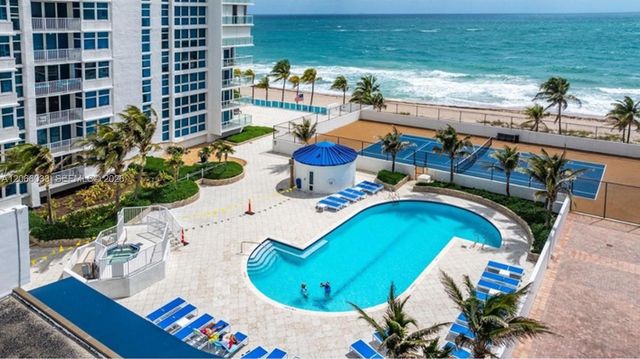 1360 S Ocean Boulevard 2305, Pompano Beach, FL 33062