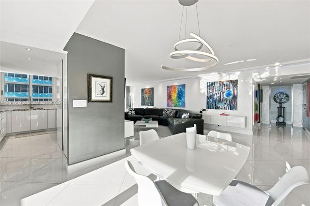 1360 S Ocean Boulevard 2305, Pompano Beach, FL 33062