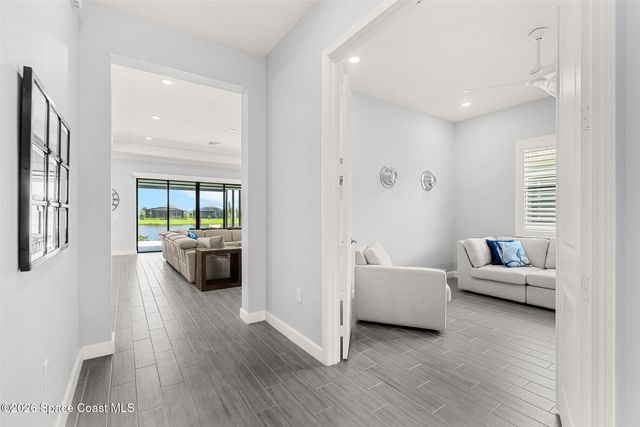 1393 Great Belt Circle, Melbourne, FL 32940