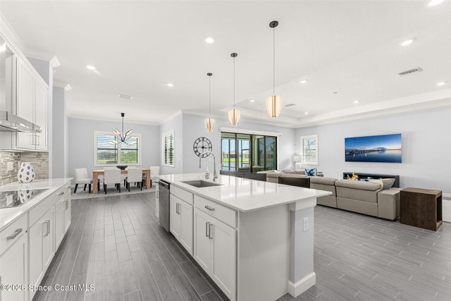 1393 Great Belt Circle, Melbourne, FL 32940
