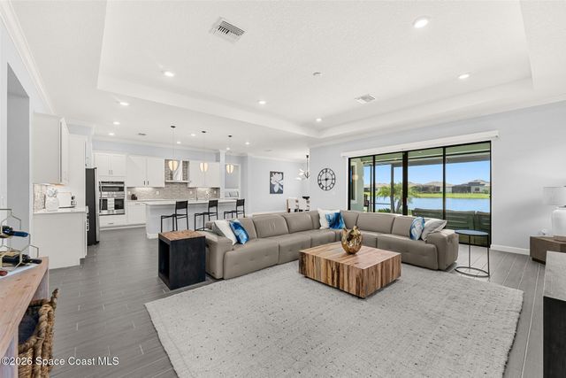 1393 Great Belt Circle, Melbourne, FL 32940