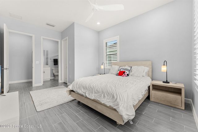 1393 Great Belt Circle, Melbourne, FL 32940