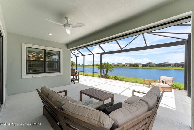 1393 Great Belt Circle, Melbourne, FL 32940