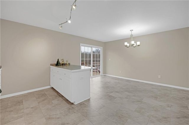 708 Burlington Road, Warrensburg, MO 64093