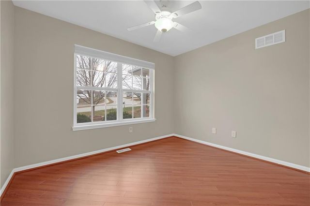 708 Burlington Road, Warrensburg, MO 64093