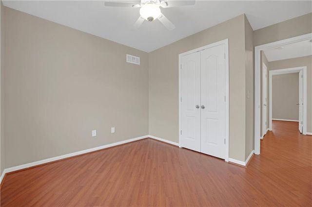 708 Burlington Road, Warrensburg, MO 64093