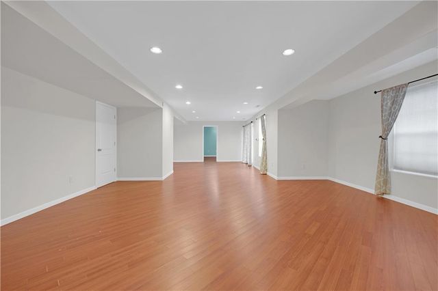 708 Burlington Road, Warrensburg, MO 64093