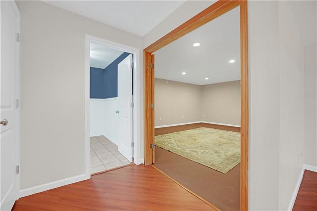 708 Burlington Road, Warrensburg, MO 64093