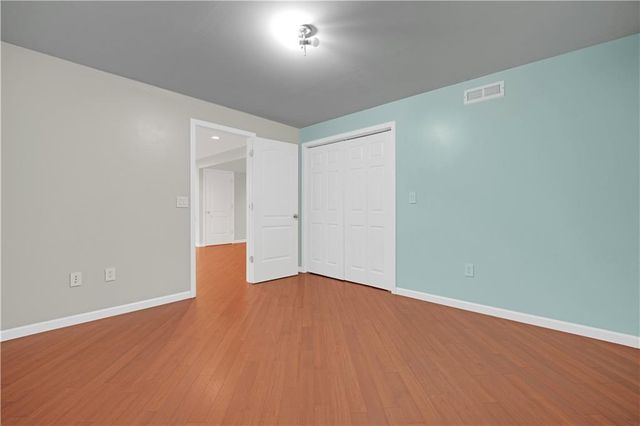 708 Burlington Road, Warrensburg, MO 64093