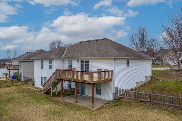 708 Burlington Road, Warrensburg, MO 64093