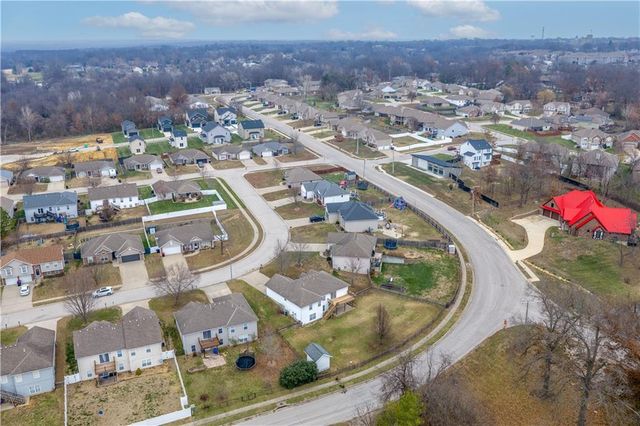 708 Burlington Road, Warrensburg, MO 64093