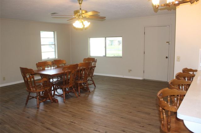 708 1st Street, Winnie, TX 77665