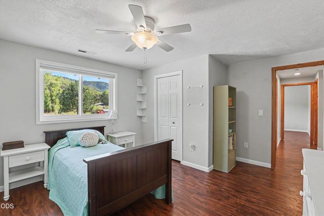 6575 Old Stage Road, Central Point, OR 97502