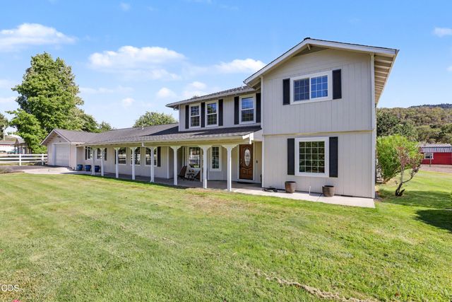 6575 Old Stage Road, Central Point, OR 97502