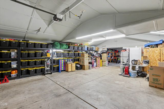 6575 Old Stage Road, Central Point, OR 97502