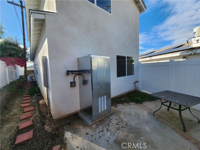 16432 Halsted St., North Hills (los Angeles), CA 91343