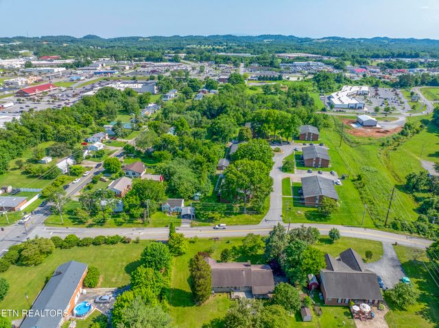 2020 N Economy rd Rd, Morristown, TN 37814