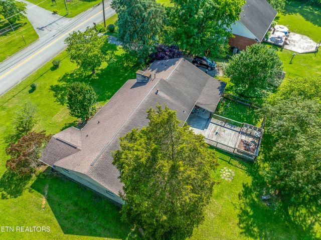 2020 N Economy rd Rd, Morristown, TN 37814