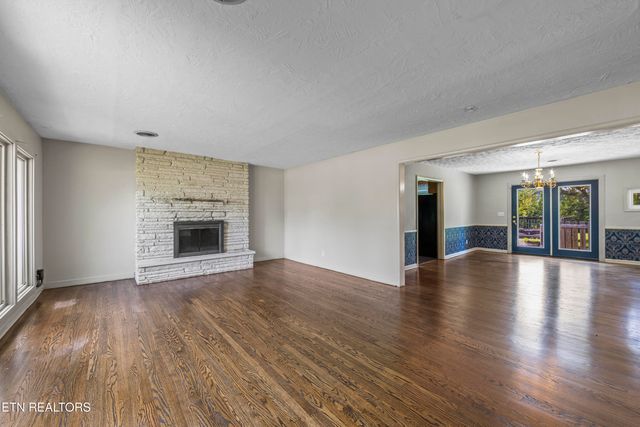 2020 N Economy rd Rd, Morristown, TN 37814