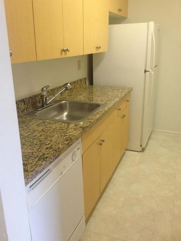 1127 LAKE TERRY Drive F, West Palm Beach, FL 33411