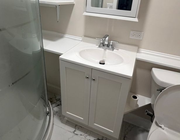 910 Cleary Avenue, Joliet, IL 60435