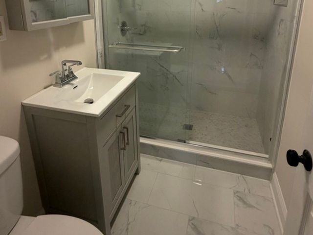 910 Cleary Avenue, Joliet, IL 60435