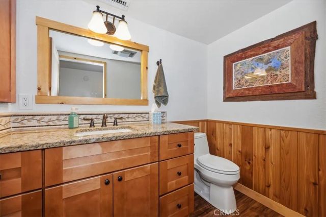 499 Golf Course, Lake Arrowhead, CA 92352
