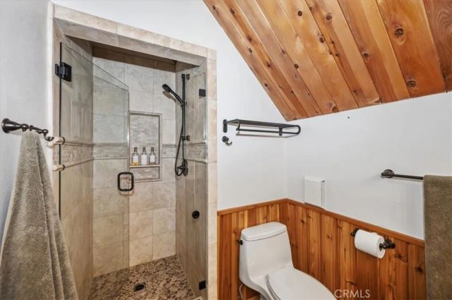 499 Golf Course, Lake Arrowhead, CA 92352