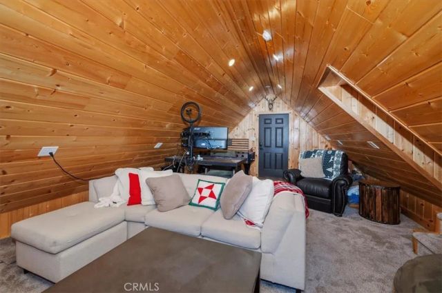499 Golf Course, Lake Arrowhead, CA 92352