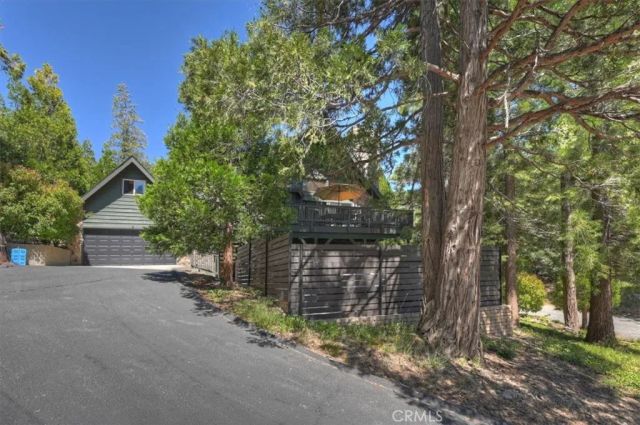 499 Golf Course, Lake Arrowhead, CA 92352