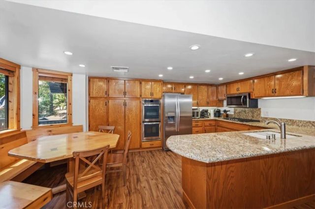 499 Golf Course, Lake Arrowhead, CA 92352