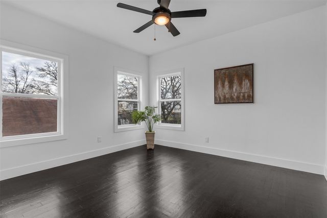 407 Dubois Avenue, Dallas, TX 75203