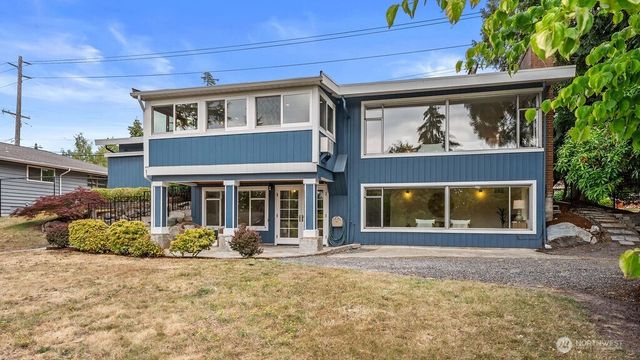 5059 116th Avenue SE, Bellevue, WA 98006