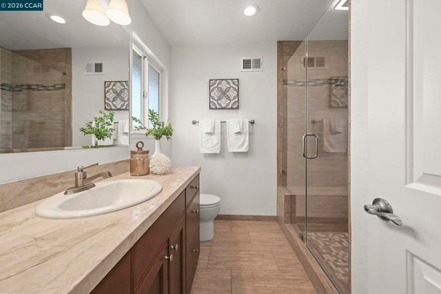 810 Century Way, Danville, CA 94526