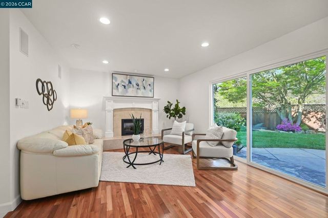 810 Century Way, Danville, CA 94526