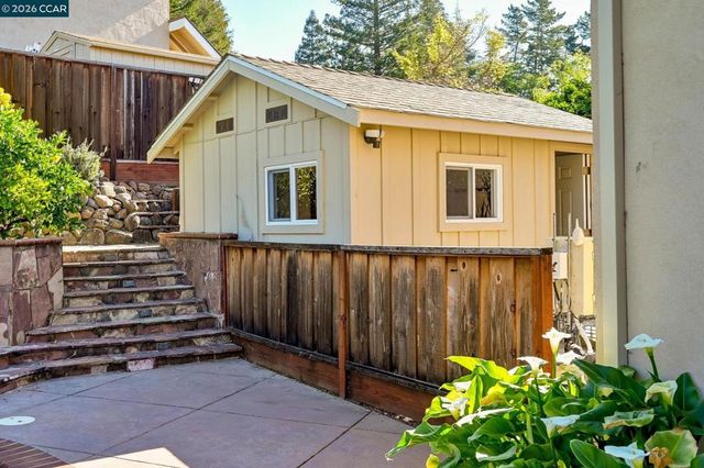 810 Century Way, Danville, CA 94526