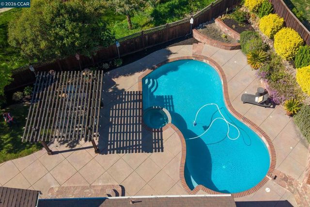 810 Century Way, Danville, CA 94526