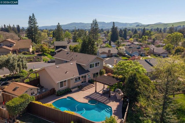 810 Century Way, Danville, CA 94526