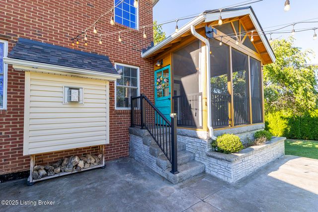 5107 Clare Cove, Buckner, KY 40010