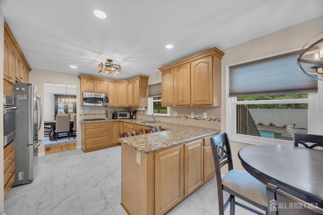 35 Albert Avenue, Milltown, NJ 08850