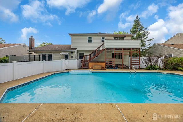 35 Albert Avenue, Milltown, NJ 08850