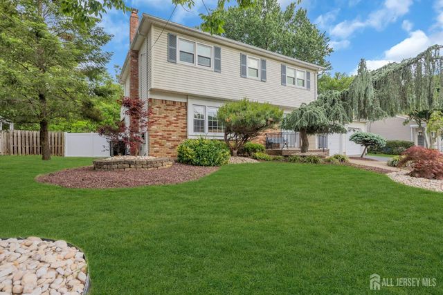 35 Albert Avenue, Milltown, NJ 08850