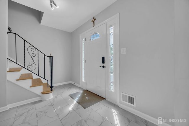 35 Albert Avenue, Milltown, NJ 08850