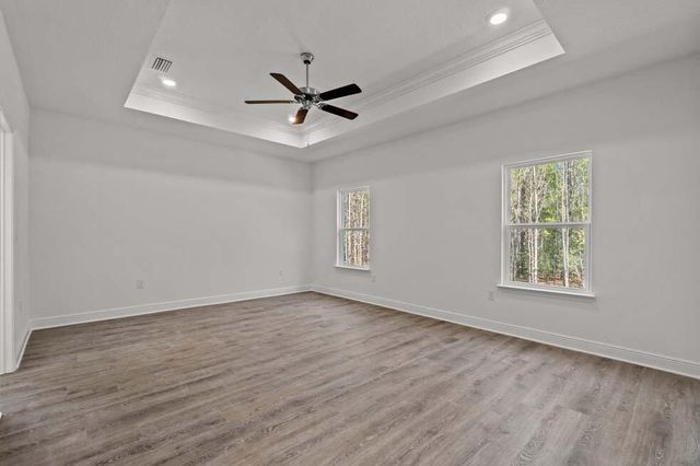 16 W Farm Owl Drive, Freeport, FL 32439