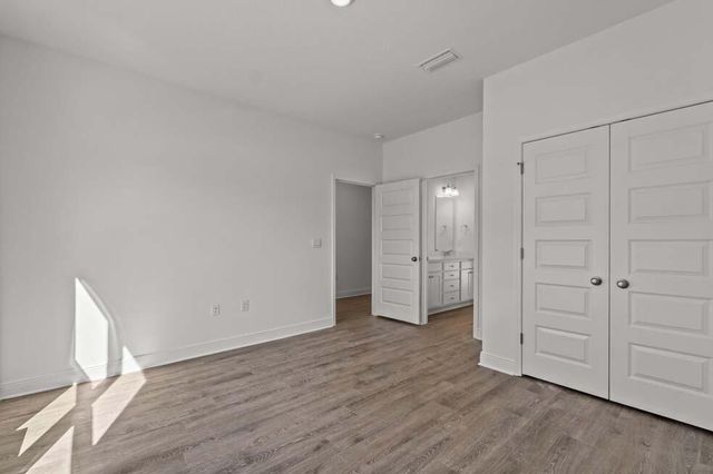 16 W Farm Owl Drive, Freeport, FL 32439