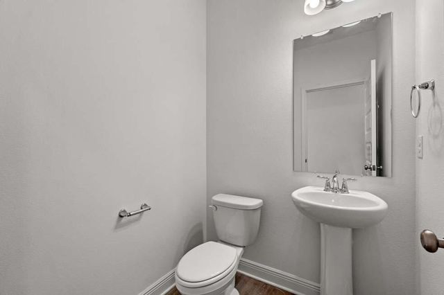 16 W Farm Owl Drive, Freeport, FL 32439