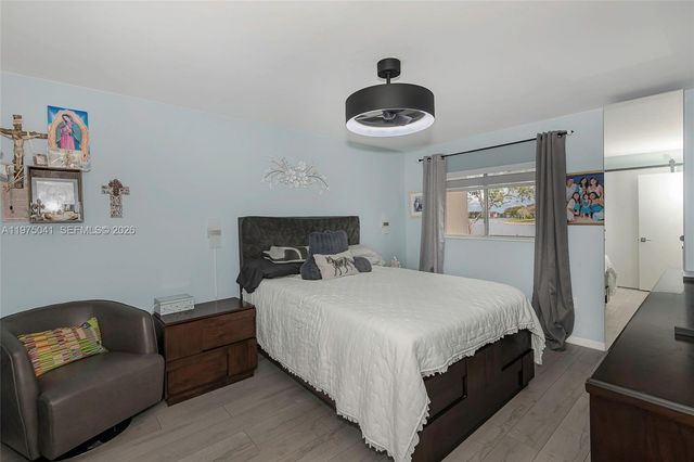 13705 SW 12th St 104B, Pembroke Pines, FL 33027